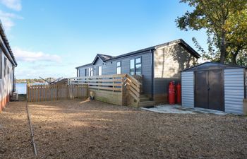 Lake View Lodge Holiday Home