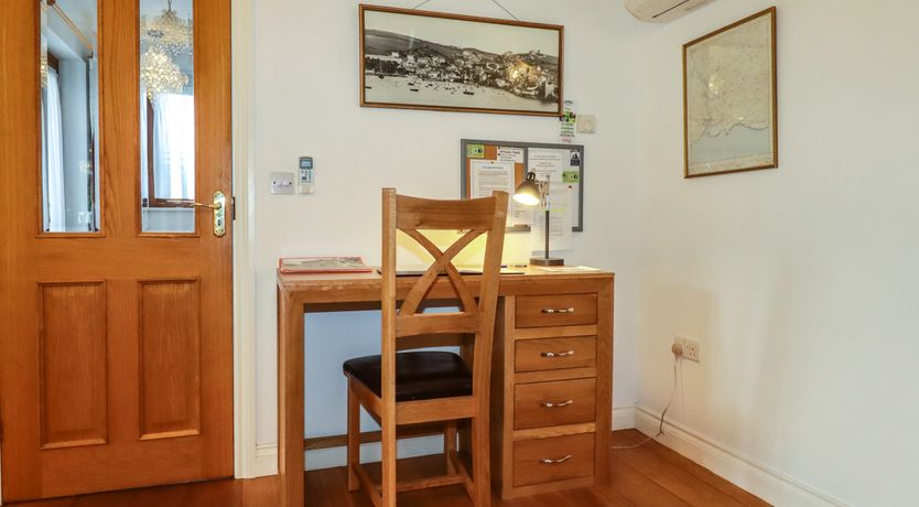 Photo of Lowarth Chi