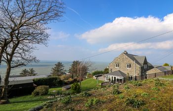 Mynydd ar Mor Holiday Home