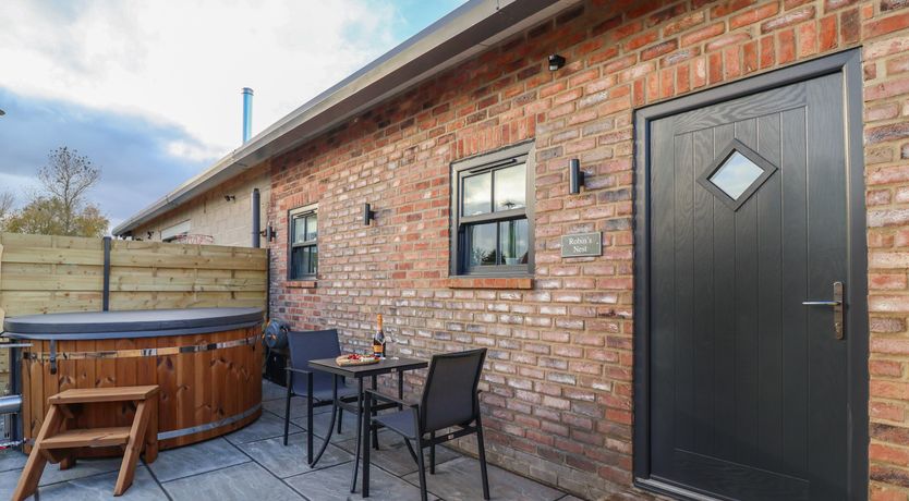 Photo of Robins Nest