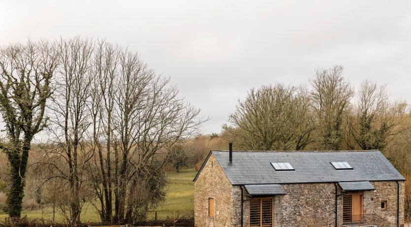 Photo of Lower Walreddon Barn