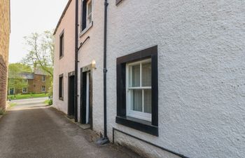 Oak Cottage Holiday Home