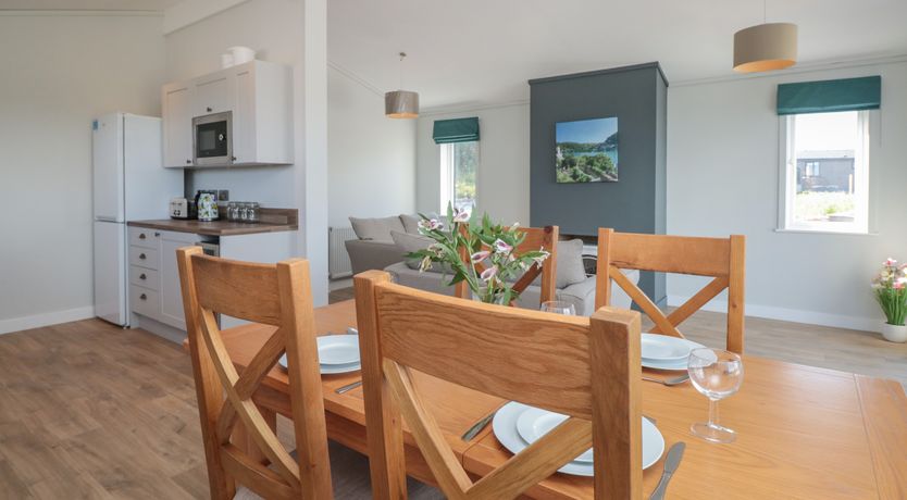 Photo of Honeysuckle Lodge