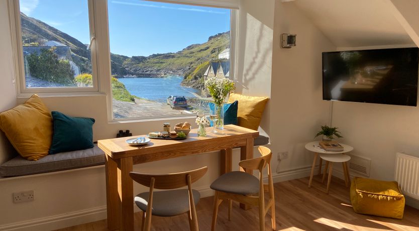 Photo of Harbour Light