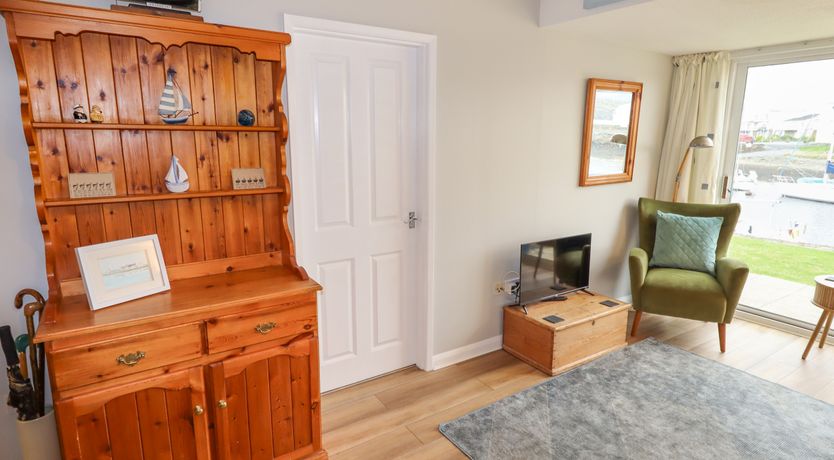 Photo of 9 Oakley Wharf