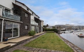 Photo of 9 Oakley Wharf