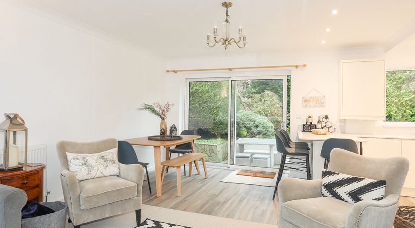 Photo of 15 Maes Awel