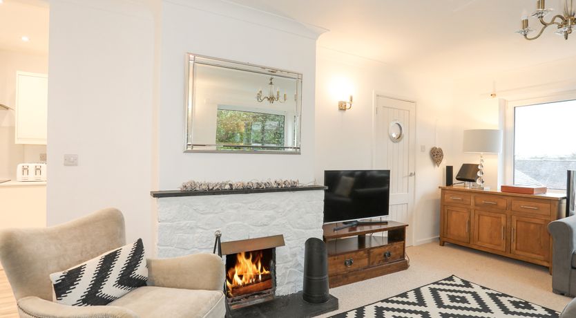 Photo of 15 Maes Awel