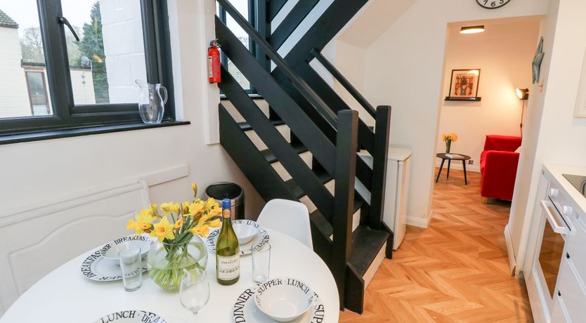 Photo of Creek Lodge