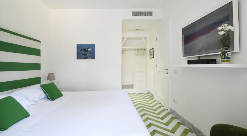 Photo of Paradise Moon