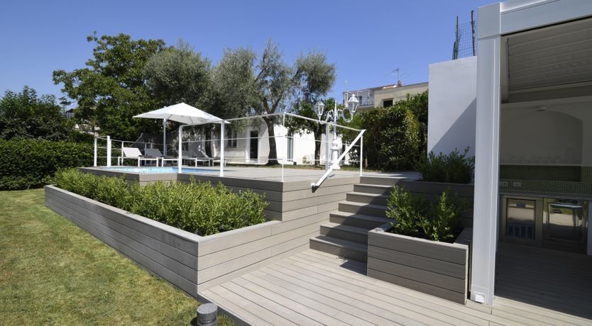 Photo of Paradise Moon