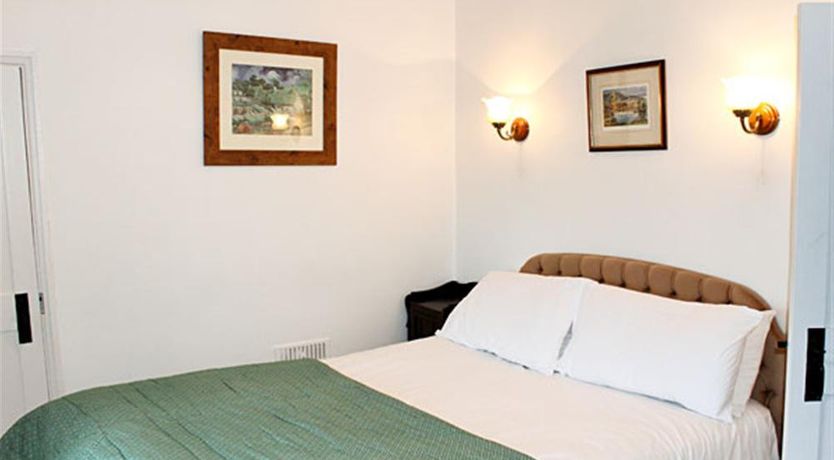 Photo of Knotts Farmhouse