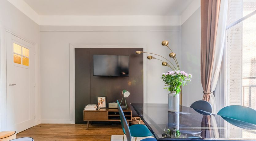 Photo of Elegant Belle Epoque