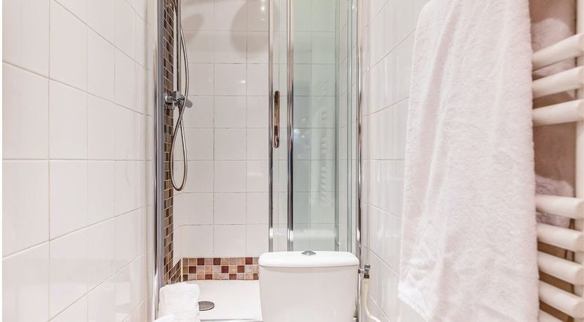 Photo of Elegant Belle Epoque