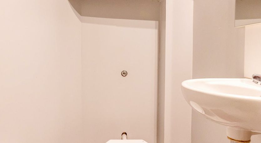 Photo of Elegant Belle Epoque