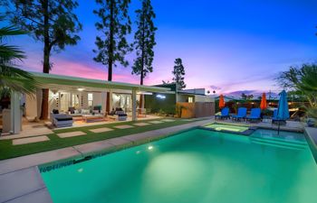 Mid-century Escape Holiday Home