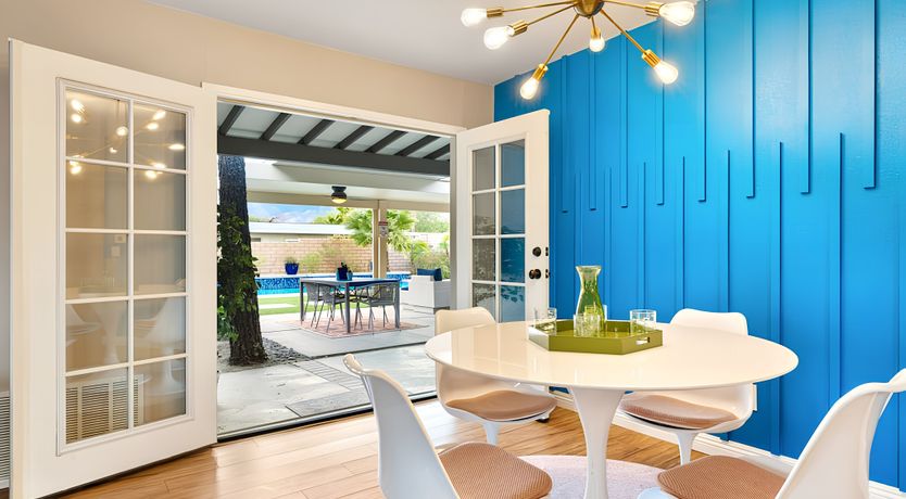 Photo of Mid-century Escape