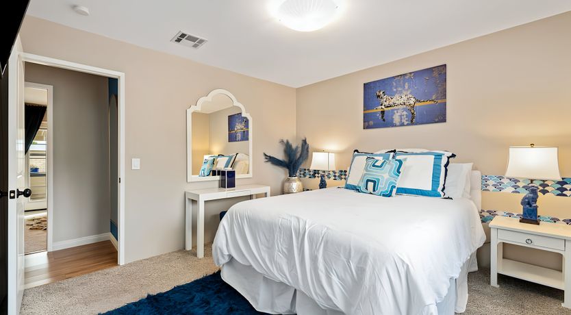 Photo of Mid-century Escape