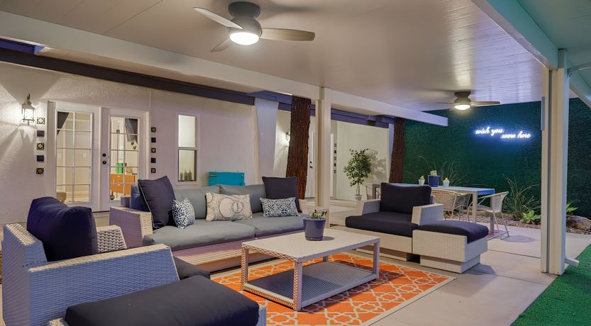 Photo of Mid-century Escape