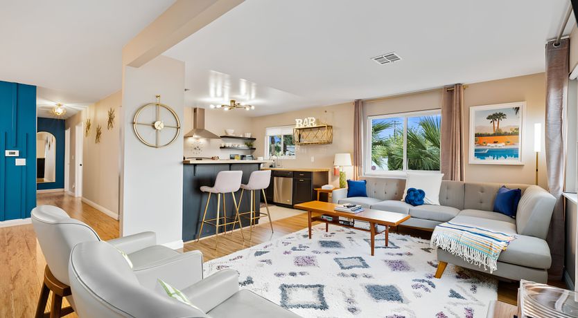 Photo of Mid-century Escape