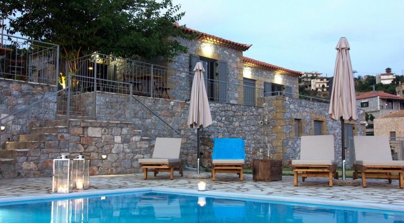 Photo of Apollo & Hera