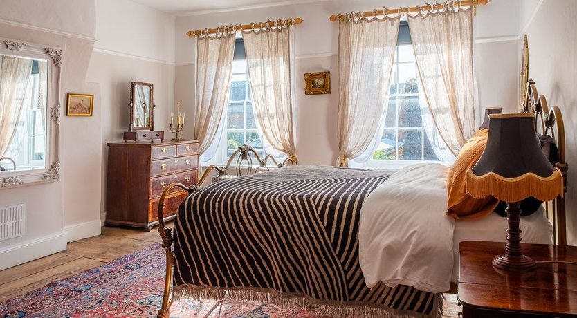 Photo of Elegant Georgian Gem