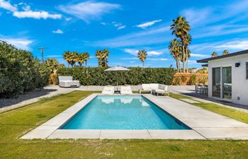 The Palm Springs Retreat Holiday Home