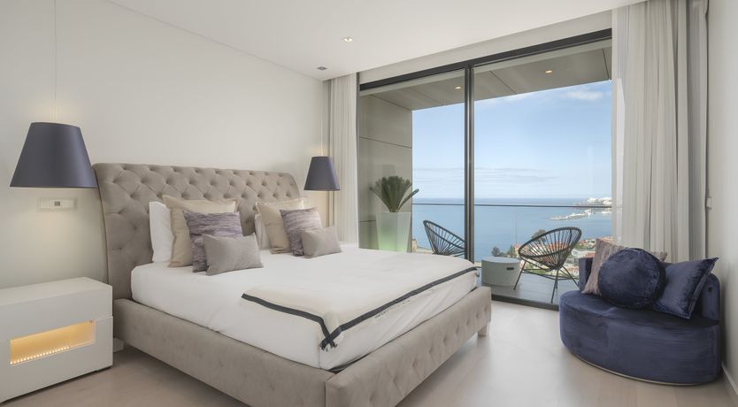 Photo of Eiffel Vista