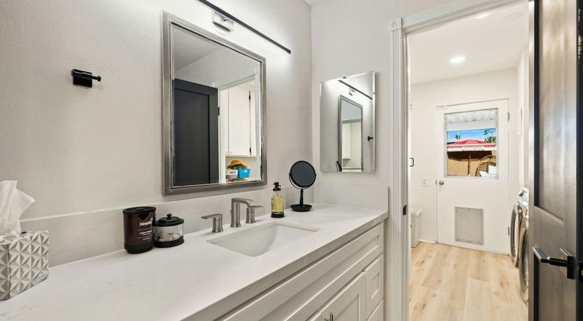 Photo of Serenade Sunset