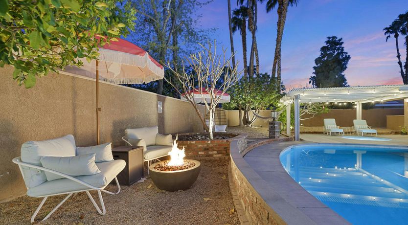 Photo of Serenade Sunset