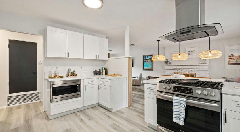 Photo of Serenade Sunset