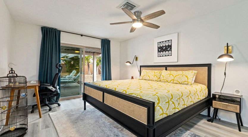 Photo of Serenade Sunset