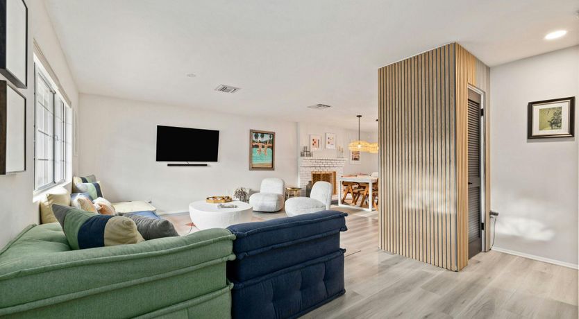 Photo of Serenade Sunset