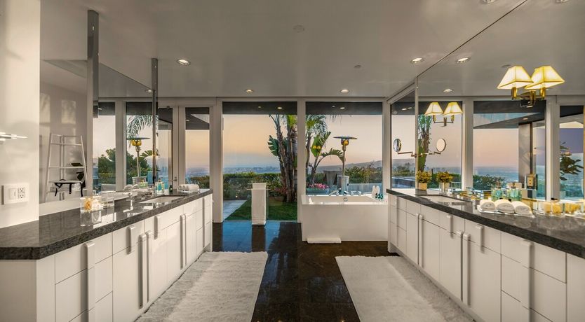 Photo of Melting Pinks