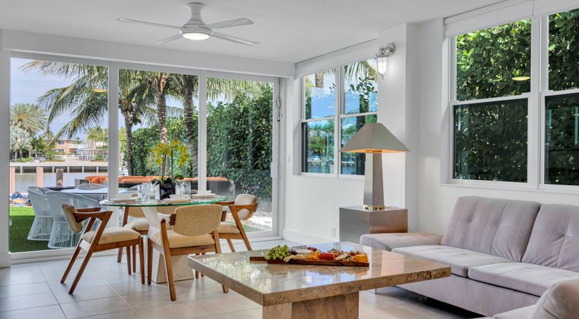 Photo of Lakeside Getaway