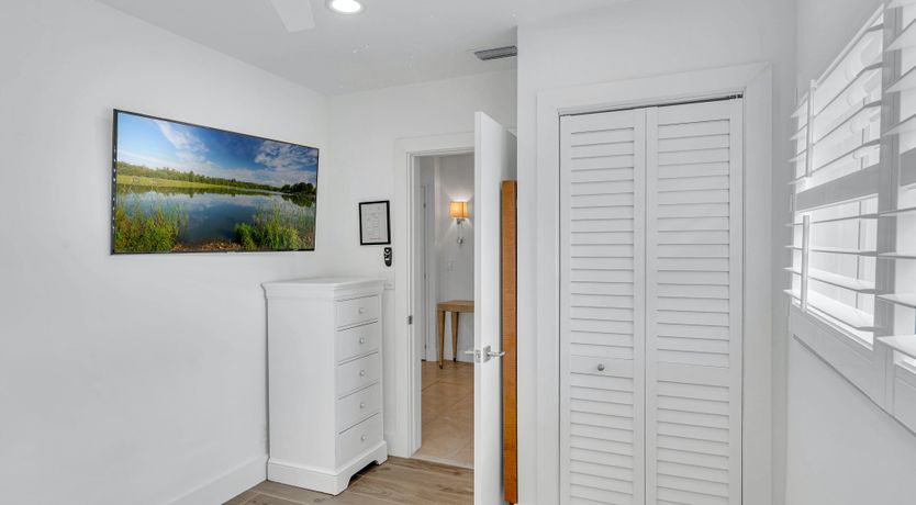 Photo of Lakeside Getaway