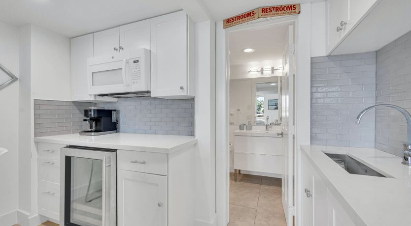 Photo of Lakeside Getaway