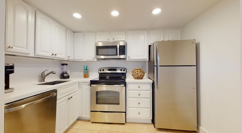 Photo of Lakeside Getaway