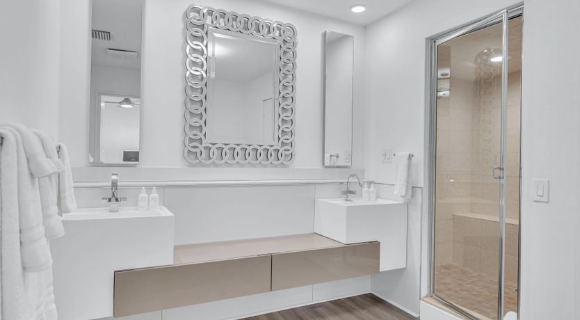 Photo of Lakeside Getaway