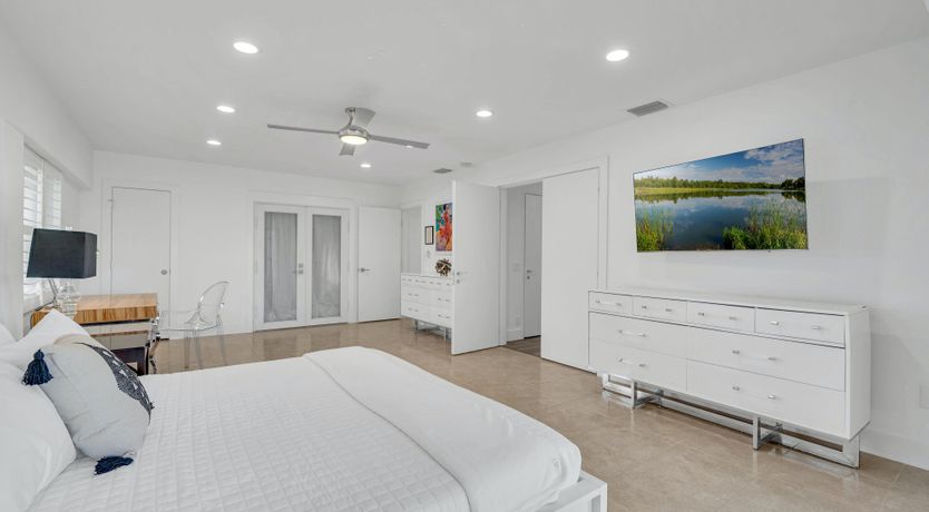 Photo of Lakeside Getaway