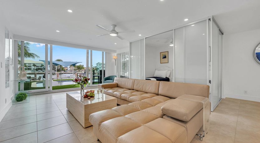 Photo of Lakeside Getaway