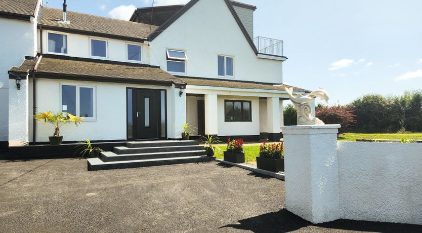 Photo of Tide's Embrace