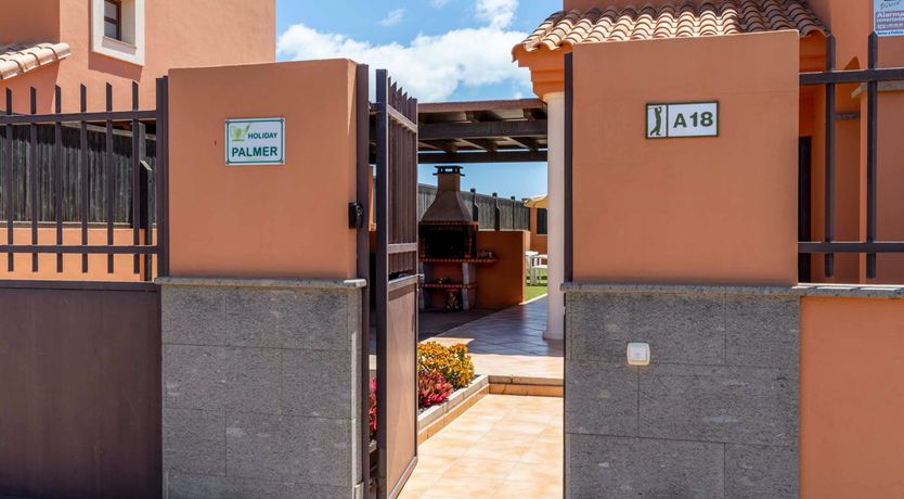 Photo of Vibrant Corralejo Villa