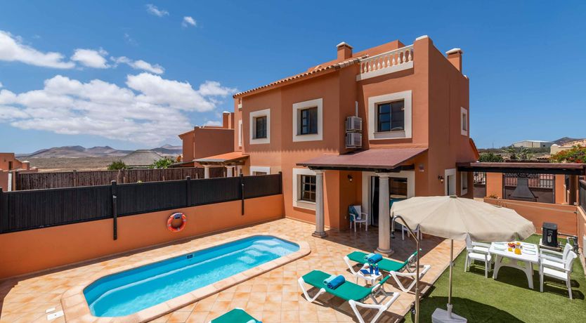 Photo of Vibrant Corralejo Villa