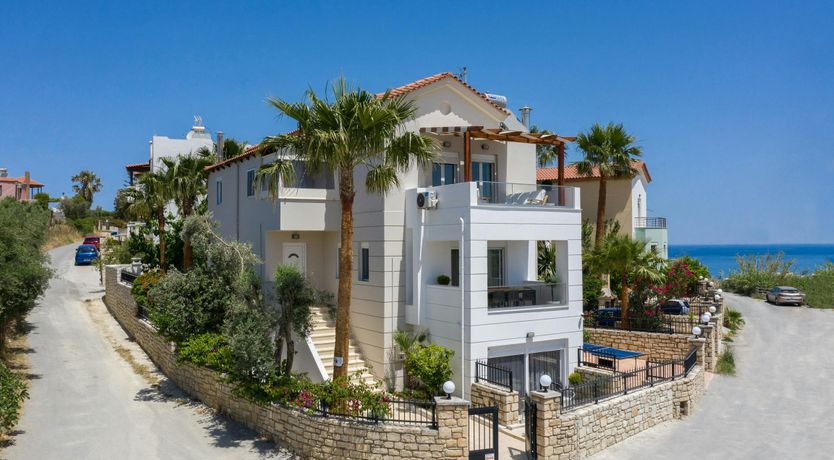 Photo of Sfakaki Bliss