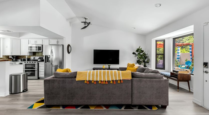 Photo of Palm Springs Bliss