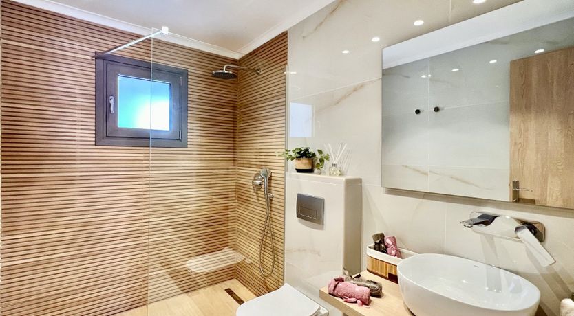 Photo of Seascape Souvenir