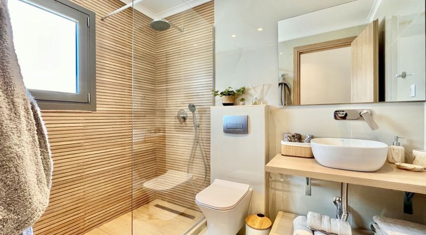 Photo of Seascape Souvenir