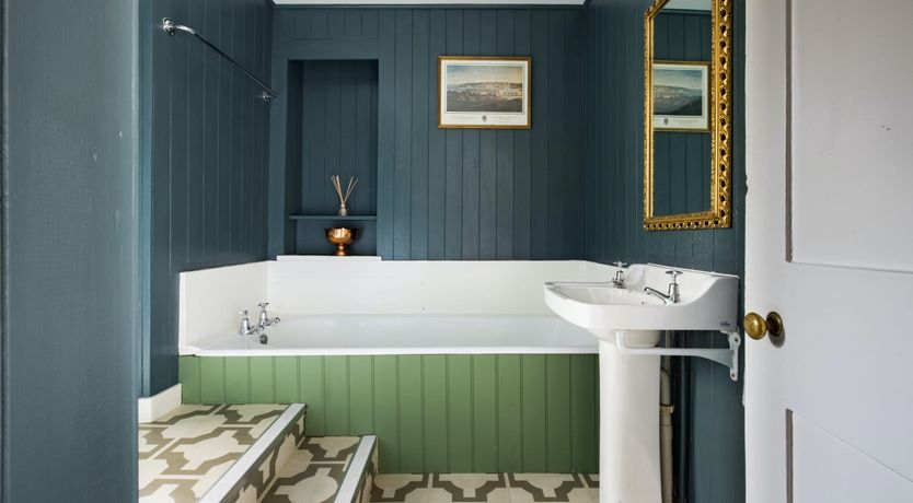 Photo of Heather House