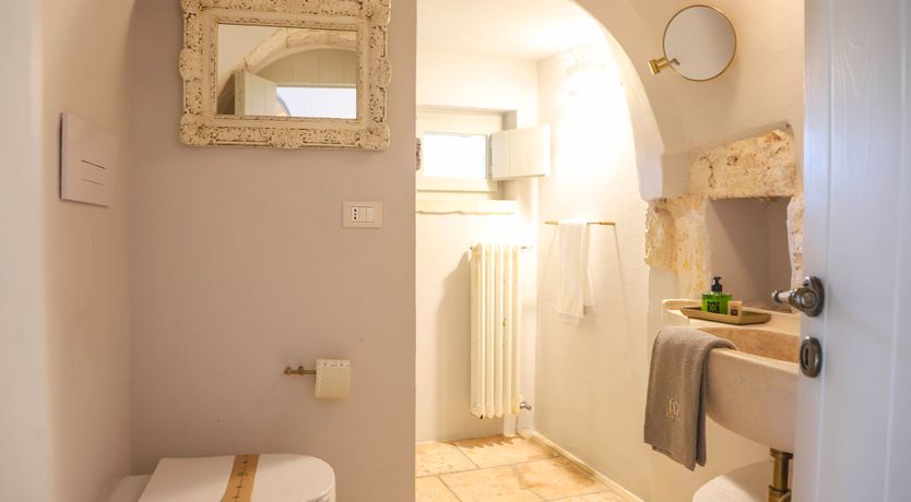 Photo of Rosemary & Oil